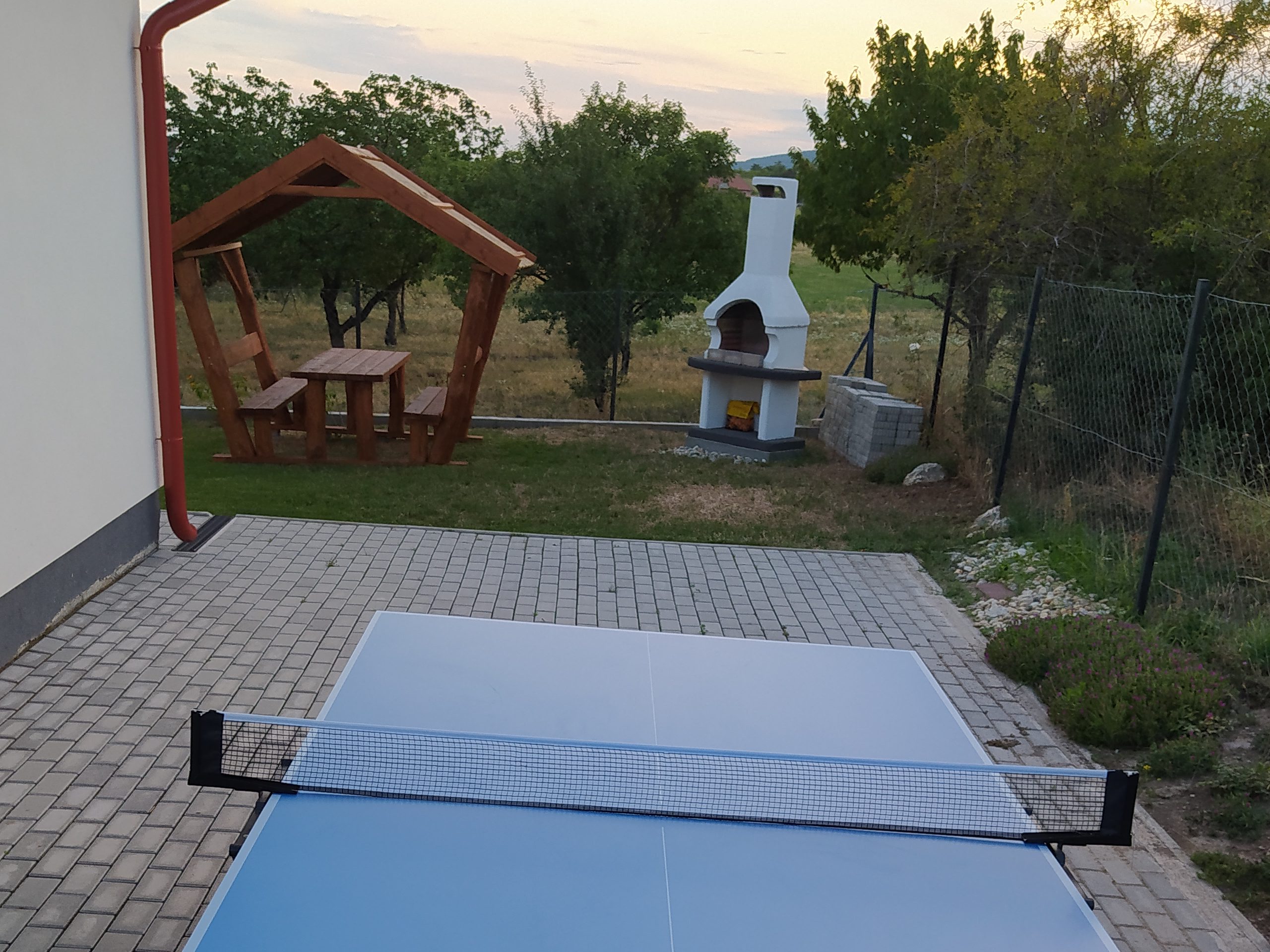 Pingpongasztal
